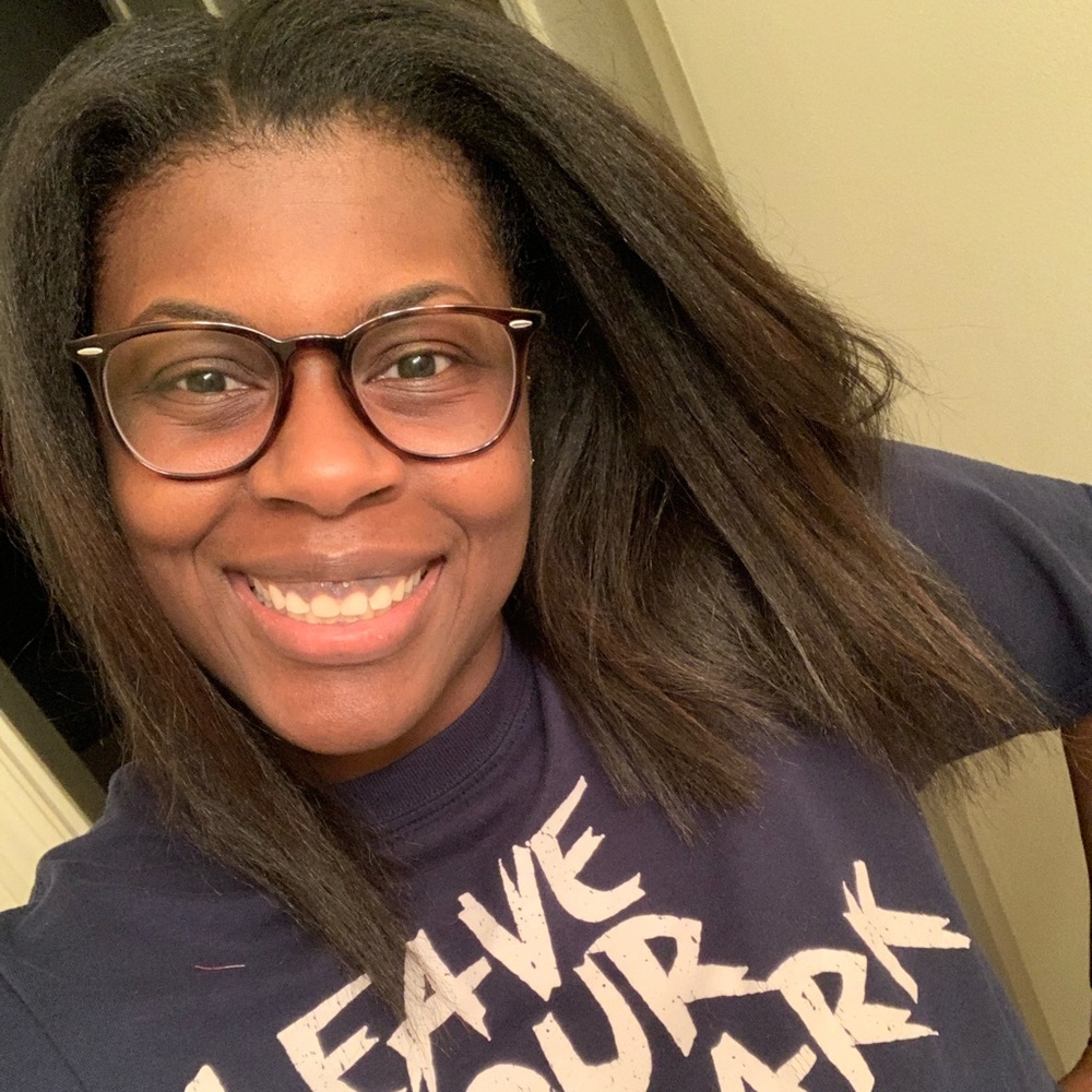 Meet your Posher, Mercedes